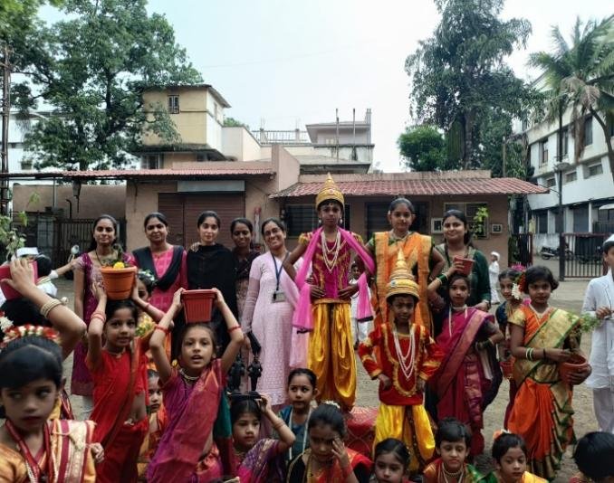 Ashadi ekadashi In Nashik, spiritually charged day when thousands of devotees flood the streets, chanting bhajans, dancing in devotion