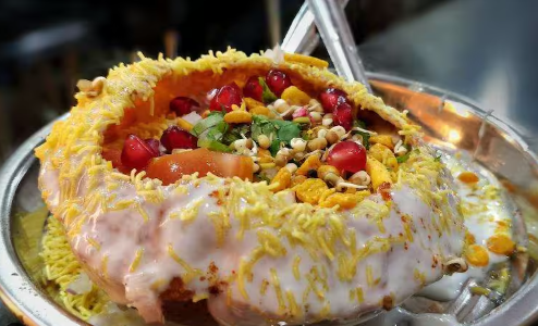 Best Street Foods In Nashik, Bagga Sweets 